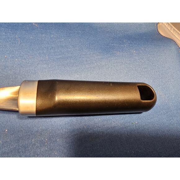 KitchenAid 9" (inches) Stainless Steel Cheese Slicer/Server - Black Handle - Picture 5 of 6